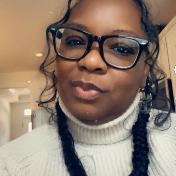 Jacquelyn James