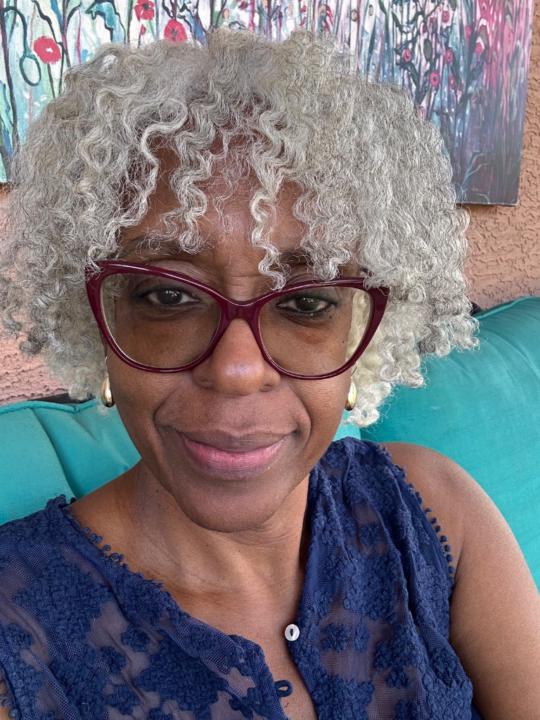 Roz Hinton