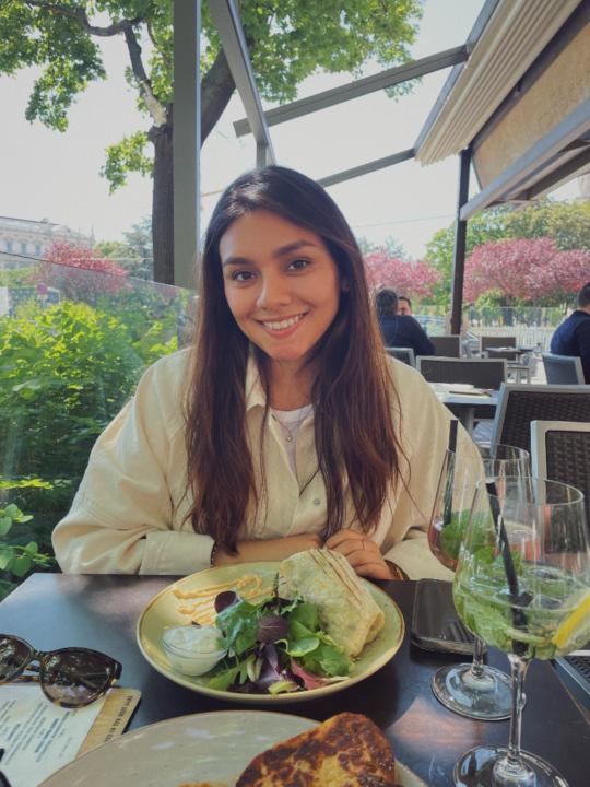Angela Mendoza