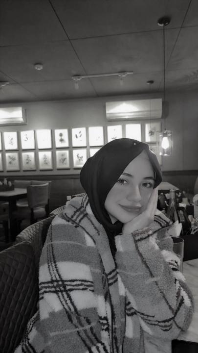 Rida Khan