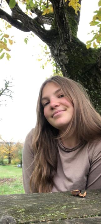 Lotta Stenzel