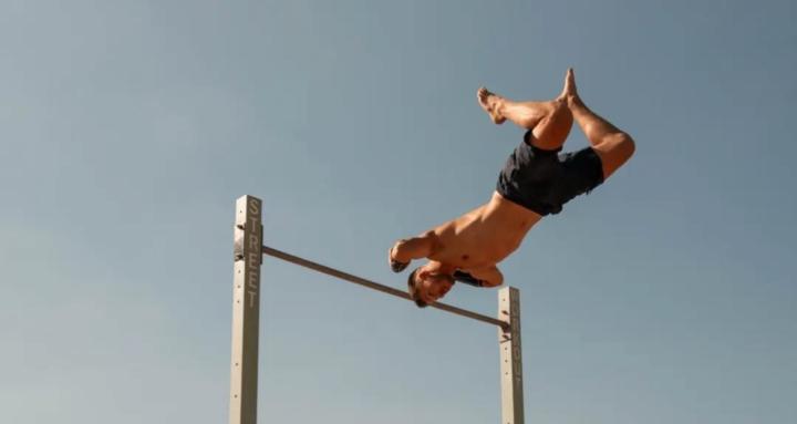 ATHLETIC - WORKOUT