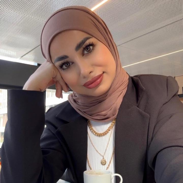 Ghina Alkhishen