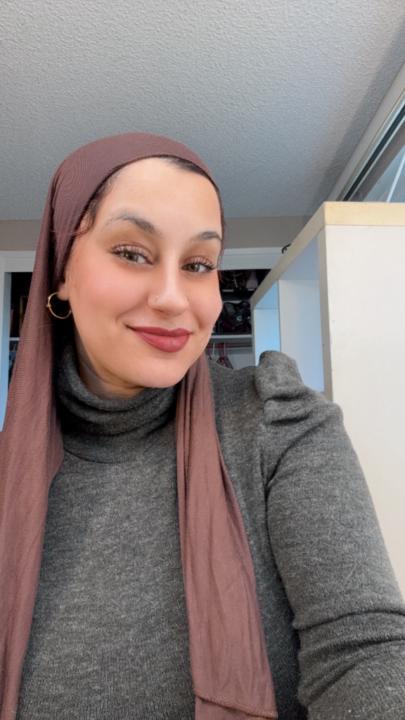 Isra Hussein