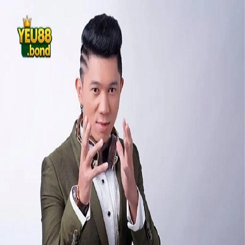 Tác giả YEU Lương Bằng Quang