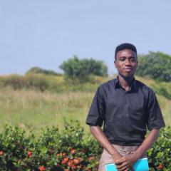 Papaniass Folaranmi