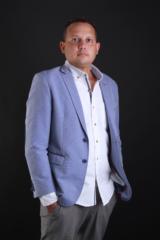 Luis Morales