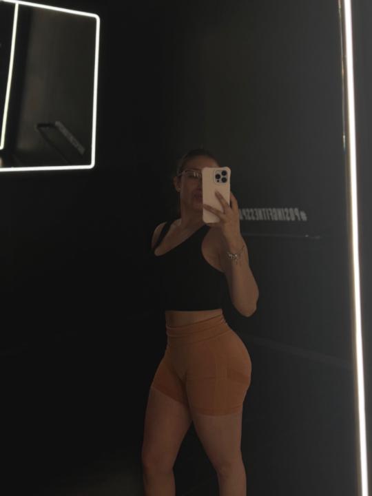 Nicole Vizcaino