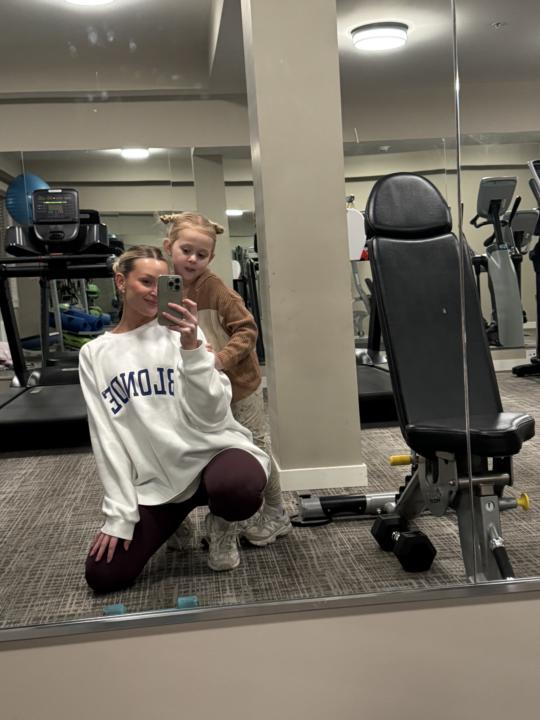 Made it to the gym with my little tn💖