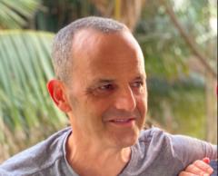 Jonathan Edelstein