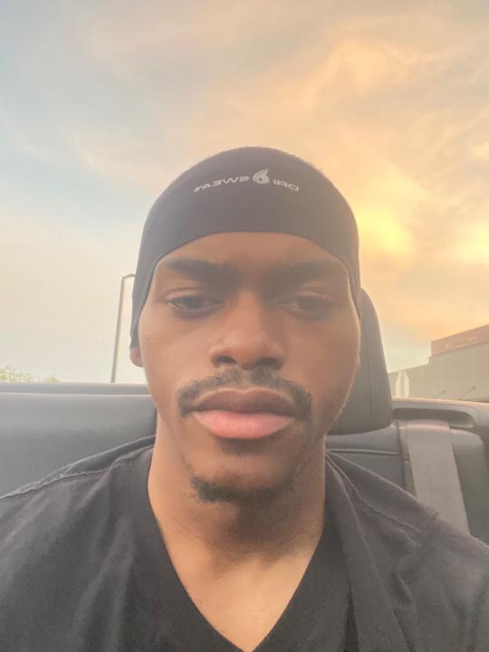 Raylond Doles