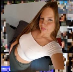 Alina Erhard