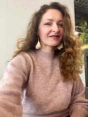 Alexandra Echipa Theona Balan