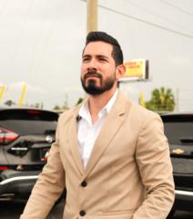 Luis Mora