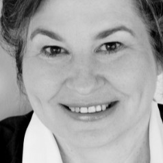 Katrin Neidenbach