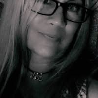 Lisa R