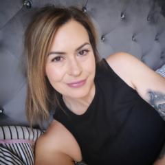 Laura Creighton
