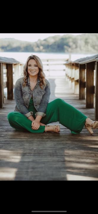 Elizabeth Moutardier