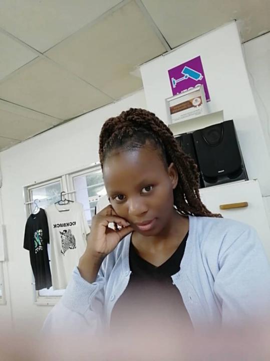 Lesedi Booysen