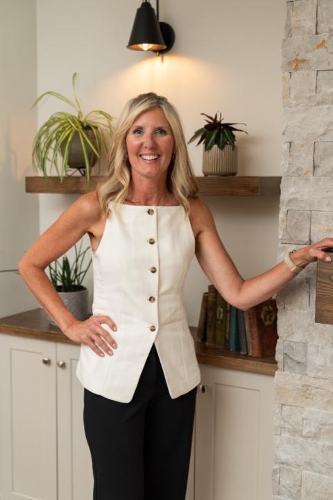 Brenda Vanderelst