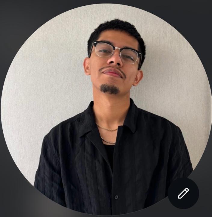 Adrian Guzman