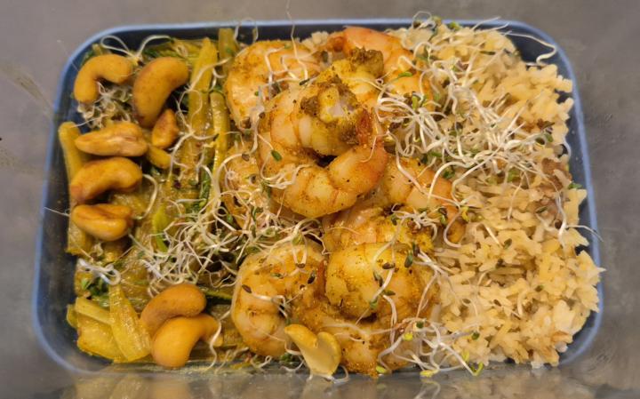 Scampi et pakchoï sauce curry soja