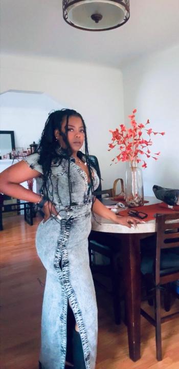 Deshauna Thomas