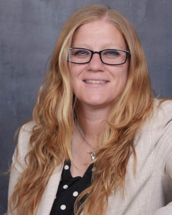 Julie Hackl