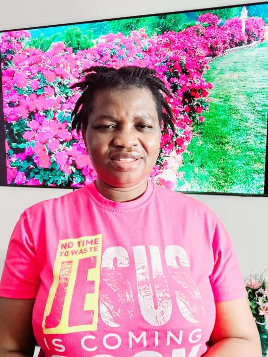 Stella Owusua