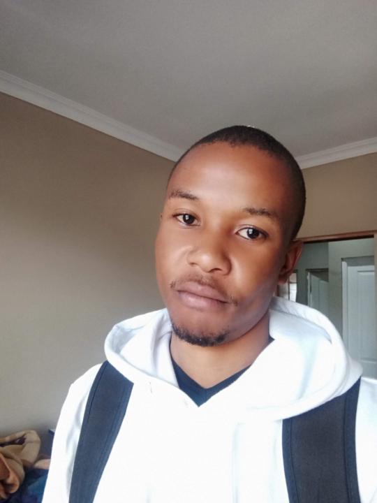 Langelihle Dangazele