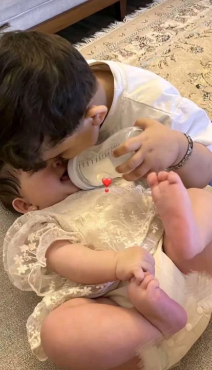 خديجة أم عمر