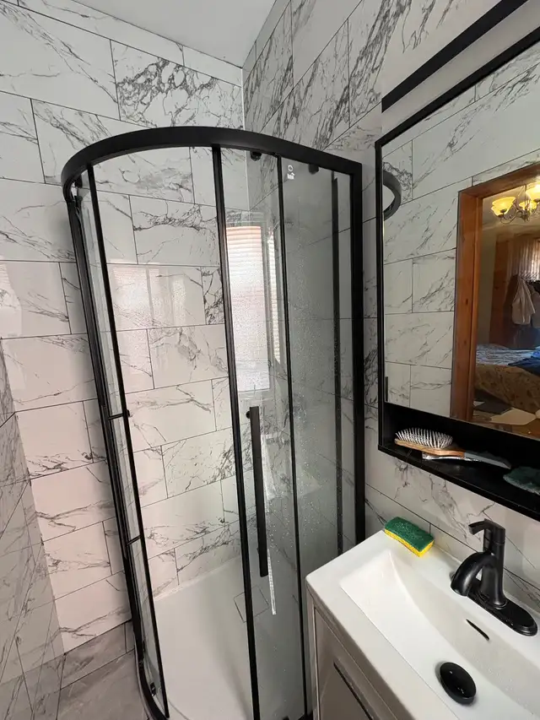 another apartment....