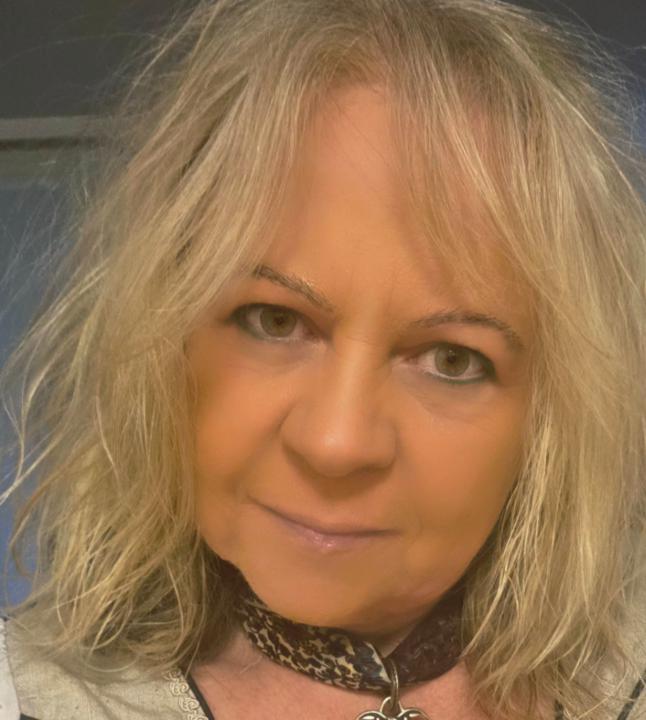 Andrea Holzer