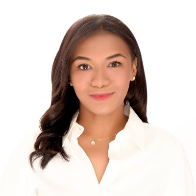 Nichole Alade