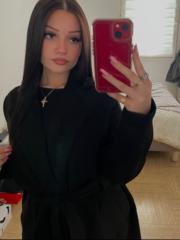 Andréa Demey