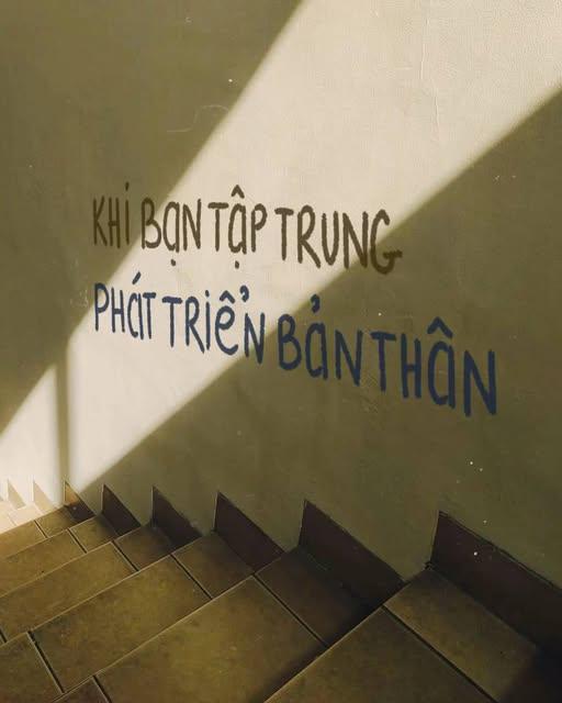 KHI BẠN TẬP TRUNG PHÁT TRIỂN BẢN THÂN