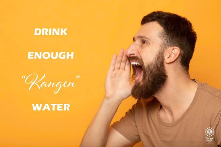 Uống đủ nước mỗi ngày