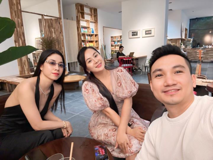 Bạn đang chạy theo hạnh phúc hay sống trong hạnh phúc ?