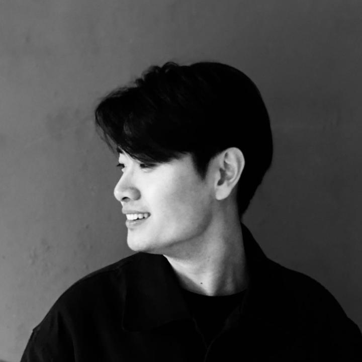 Simin Ding