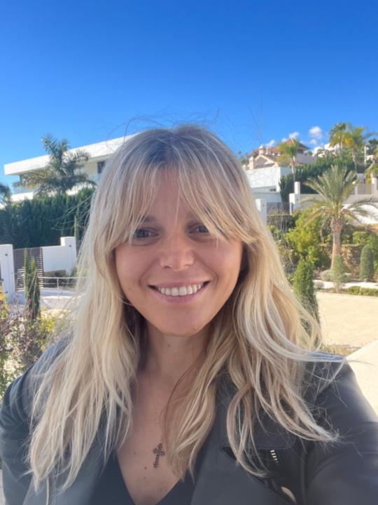 Viola Cela