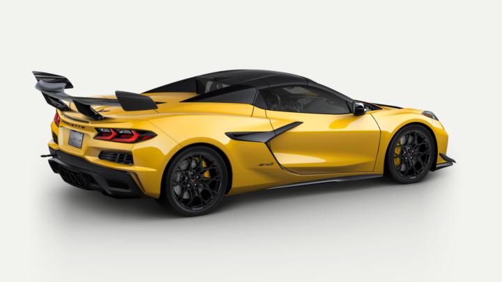 Selling ZR1 Convertible, delivery late august MSRP 219.075 CALL ME FOR MORE INFO 8137090266