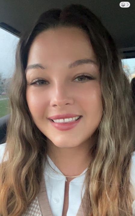 Elyssa Andrews