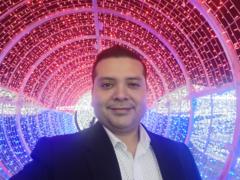 Carlos Flores