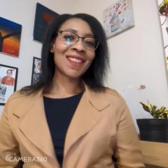 Naomi Petnji