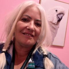 Nicole Bloomfield