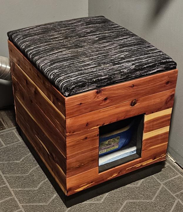 Cat Litter Box!
