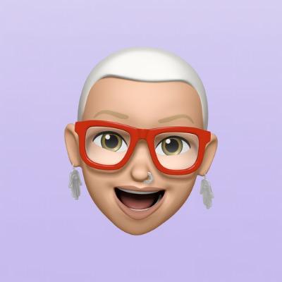Nina Zee