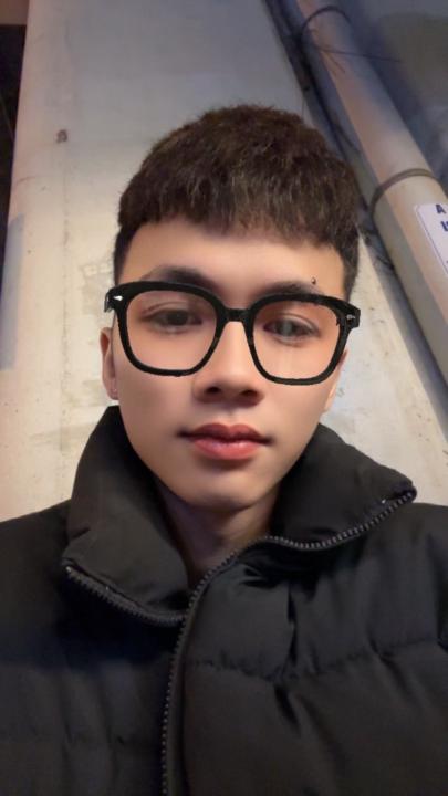 Quân Nguyen
