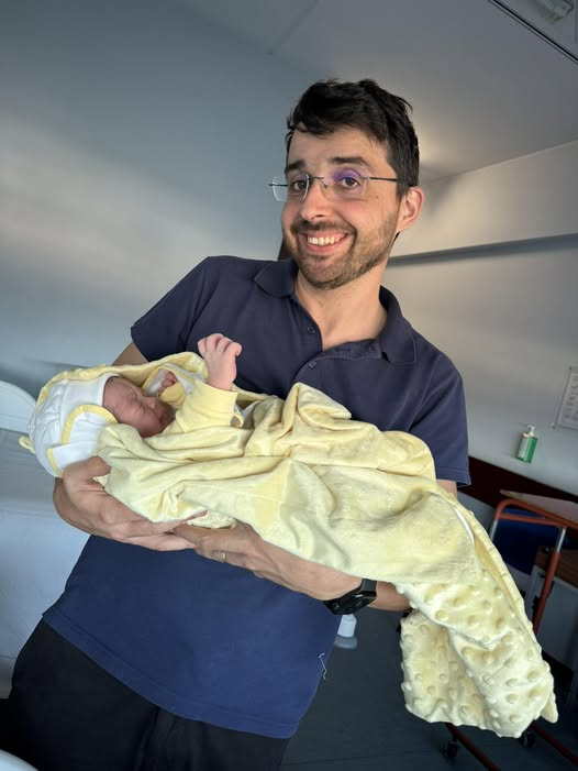 Congratulations, Parabéns, to Maria & Vitor and family 😍💖