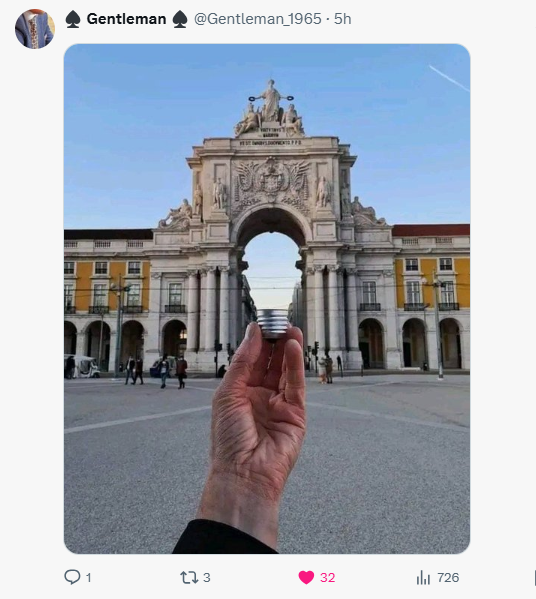 Lightbulb moment, Lisbon